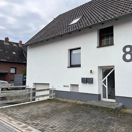 شقة In - 90m2, 3 Zi, 5 Einzelbetten, Free Coffee, Wifi & Parking - 24h Check In Isenbüttel